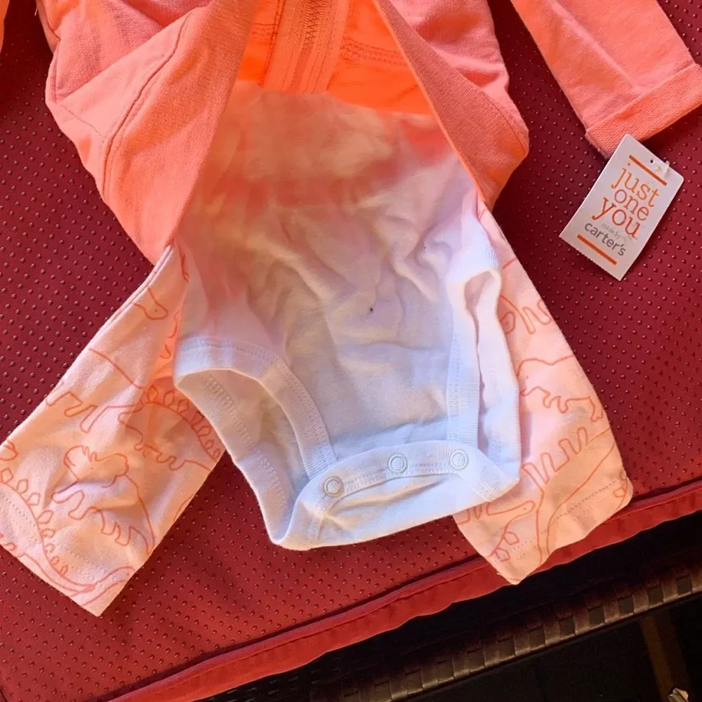 Take 50% OFF- Carters Girls 3pcs Set, Size-6M